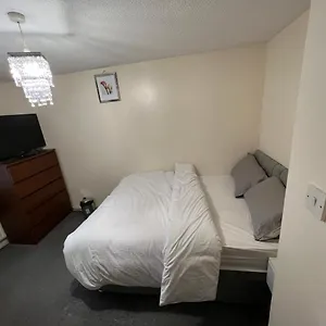 Henderson Court London